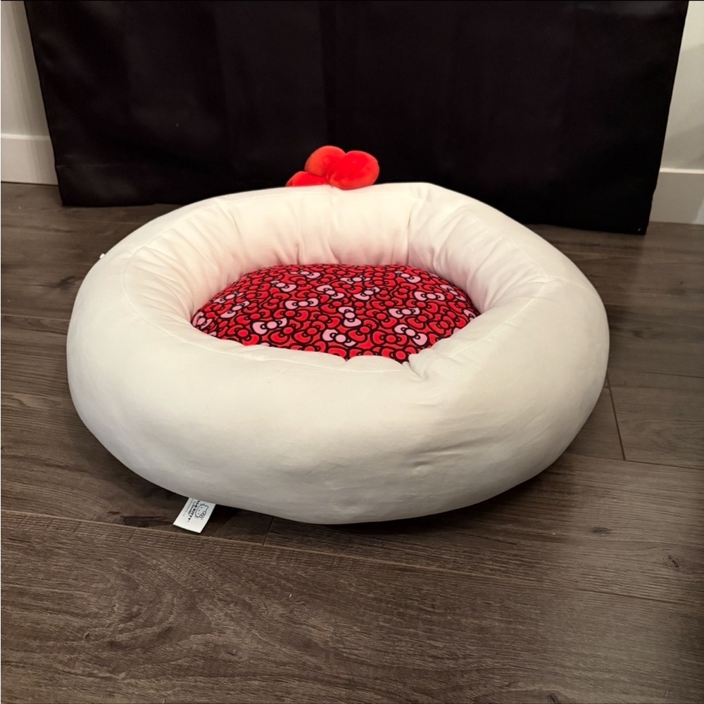 New Hello Kitty Sanrio Pet Bed Squishmallow style - Picture 2 of 11